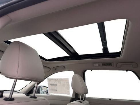 New 2026 Nissan Pathfinder SL w/ SL Premium Package image 8