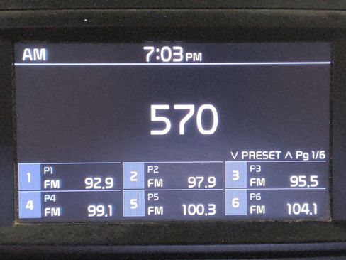 Used 2018 Kia Soul FWD image 25