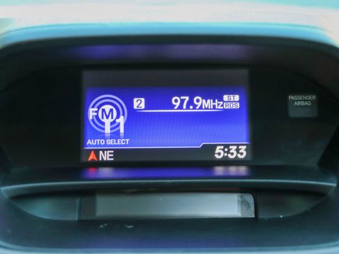 Used 2017 Acura RDX Sport Utility 4D image 33