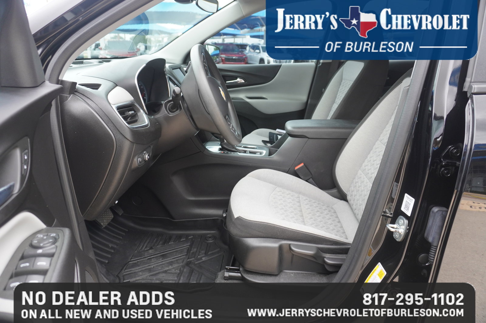 Used 2024 Chevrolet Equinox LS w/ Midnight Edition FWD image 10