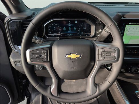 Used 2025 Chevrolet Silverado 3500 LTZ w/ LTZ Plus Package AWD/4WD image 24