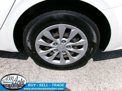 Used 2022 Kia Forte Sedan FWD image 20