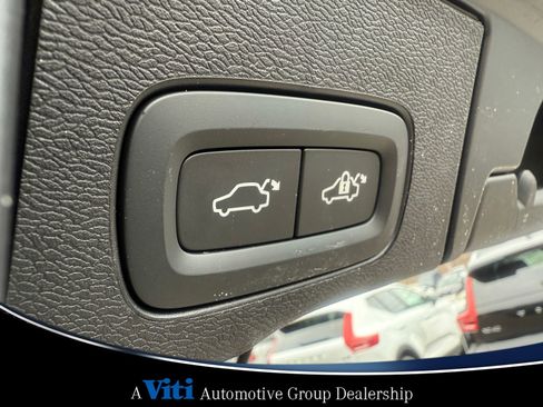 Used 2026 Volvo XC60 B5 Plus w/ Protection Package Premier image 25