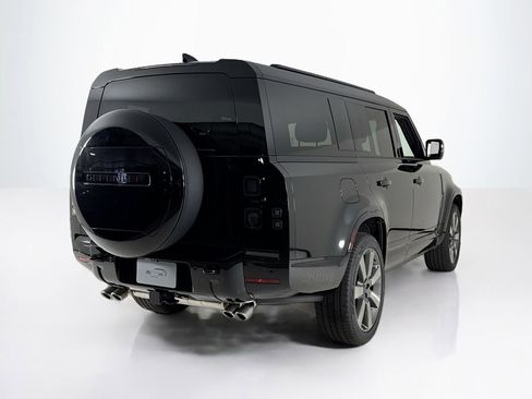 New 2026 Land Rover Defender 130 V8 AWD/4WD image 5