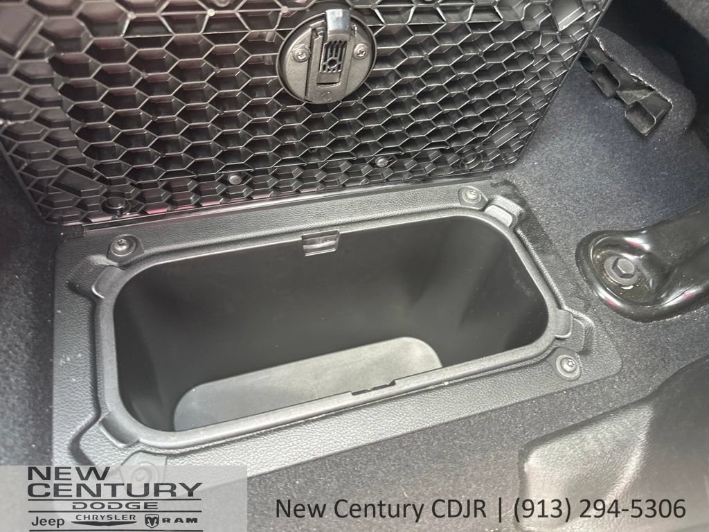 Used 2024 RAM 2500 Big Horn AWD/4WD image 13