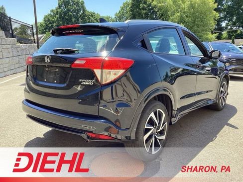 Used 2019 Honda HR-V Sport image 7