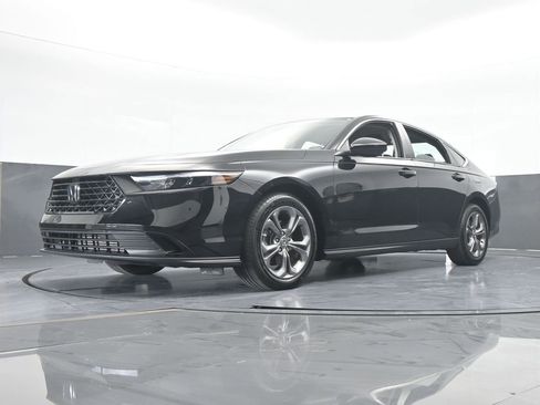 Used 2024 Honda Accord EX image 58