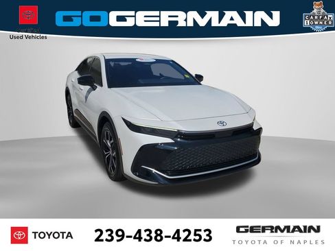 Certified 2026 Toyota Crown AWD/4WD image 4