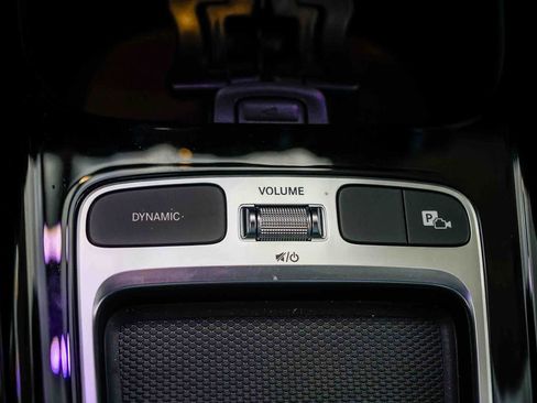 Used 2024 Mercedes-Benz EQB 350 4MATIC SUV image 23