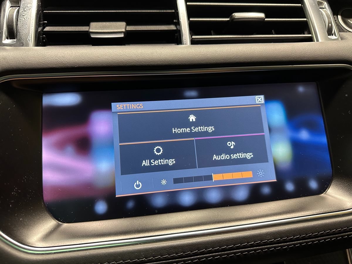 Used 2017 Land Rover Range Rover Sport SVR AWD/4WD image 41