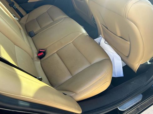 Used 2013 Cadillac XTS Premium image 11