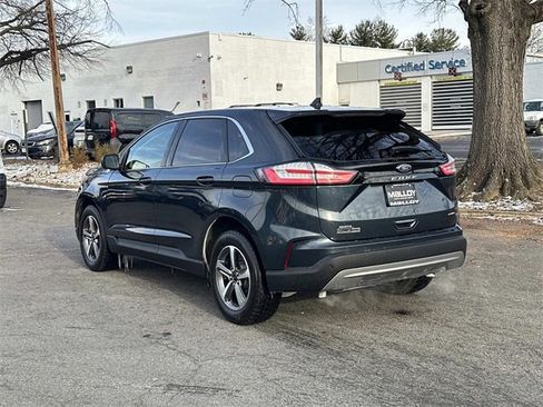 Used 2024 Ford Edge SEL w/ Convenience Package image 3