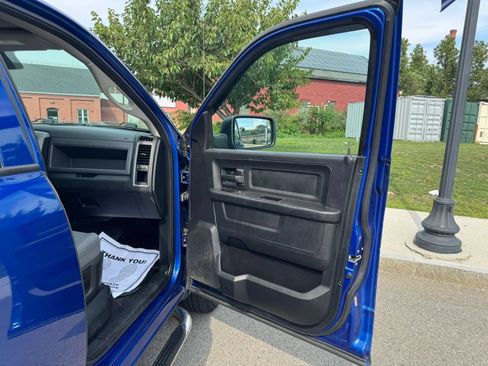 Used 2015 RAM 1500 ST w/ SXT Appearance Group AWD/4WD image 17