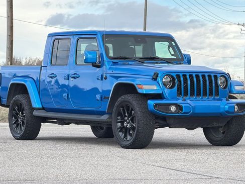 Used 2022 Jeep Gladiator Overland image 9