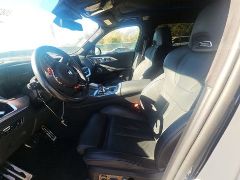 Used 2023 BMW XM image 5