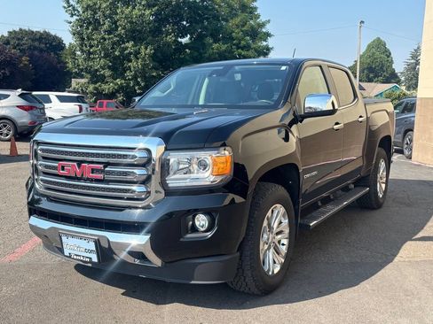 Used 2017 GMC Canyon SLT w/ Driver Alert Package AWD/4WD image 10