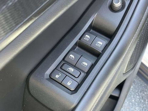 Used 2024 Jeep Grand Cherokee Altitude AWD/4WD image 25