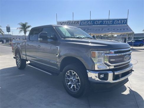 Used 2021 Ford F250 Lariat w/ Lariat Value Package image 2