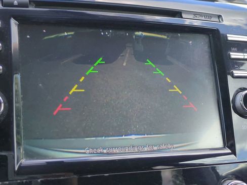 Used 2017 Nissan Murano SV FWD image 19