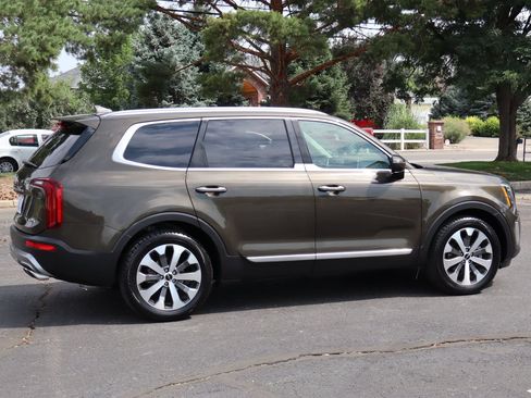 Used 2022 Kia Telluride S AWD/4WD image 4