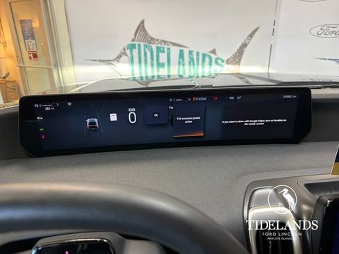 Certified 2025 Ford Expedition Active RWD image 19