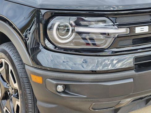 Used 2022 Ford Bronco Sport Outer Banks w/ Tech Package image 5