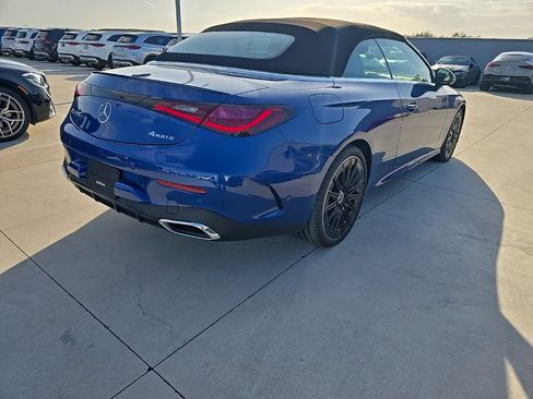 Used 2024 Mercedes-Benz CLE 450 4MATIC Cabriolet image 8