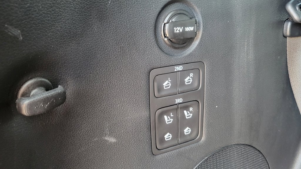 Used 2025 Hyundai Palisade Calligraphy FWD image 16
