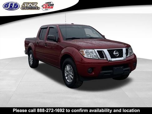 Used 2015 Nissan Frontier SV image 1