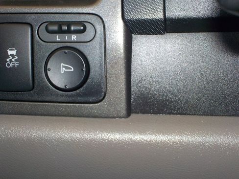 Used 2014 Honda CR-V EX image 24