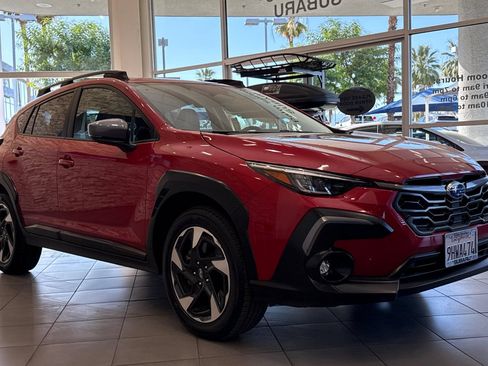 Certified 2024 Subaru Crosstrek 2.5i Limited w/ Crosstrek Mirror Package AWD/4WD image 7