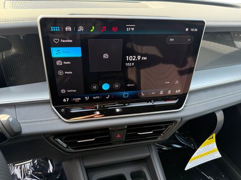 New 2026 Volkswagen Tiguan SE R-Line image 12