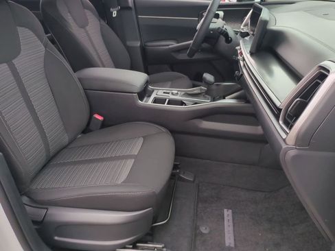 New 2026 Kia Sorento LX FWD image 26