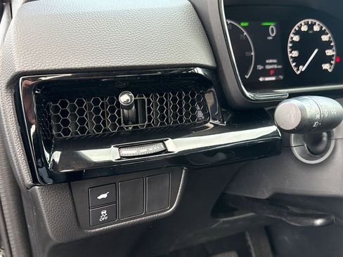 Used 2024 Honda CR-V Sport Touring image 22