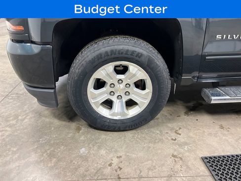 Used 2018 Chevrolet Silverado 1500 LT w/ All Star Edition image 9