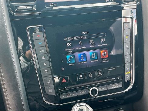 Used 2021 INFINITI QX80 Sensory w/ All-Season Package image 16