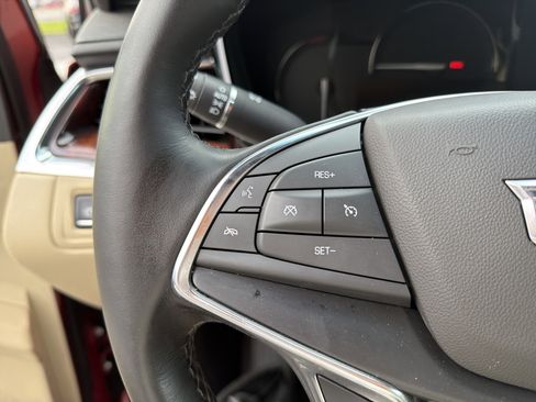 Used 2019 Cadillac XT5 Luxury image 13