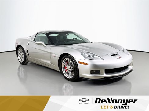 Used 2007 Chevrolet Corvette Z06 w/ Preferred Equipment Group image 1