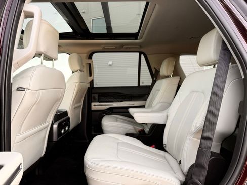 Used 2020 Ford Expedition Platinum RWD image 19
