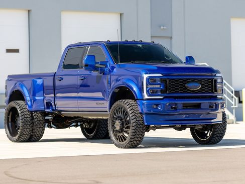 Used 2026 Ford F450 Platinum w/ Platinum Plus Package AWD/4WD image 7