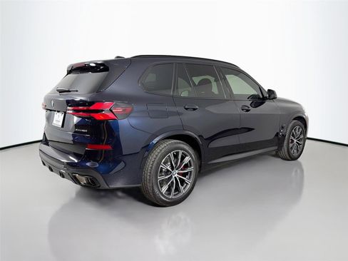 New 2026 BMW X5 xDrive40i w/ M Sport Package AWD/4WD image 6