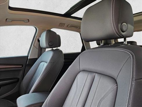 Used 2022 Audi Q5 2.0T Premium image 20