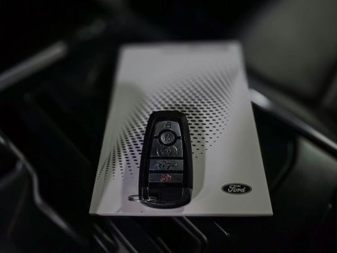 Used 2024 Ford F150 Lariat image 45