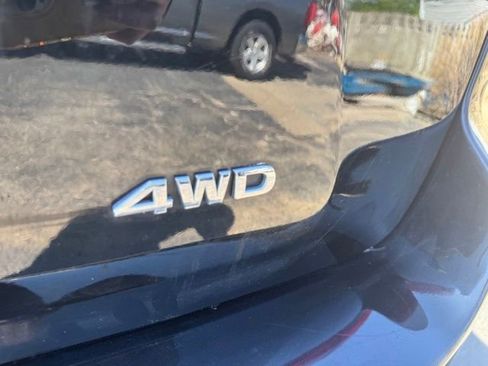 Used 2017 Nissan Pathfinder S image 19