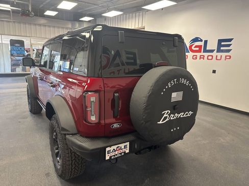 New 2026 Ford Bronco Badlands image 8