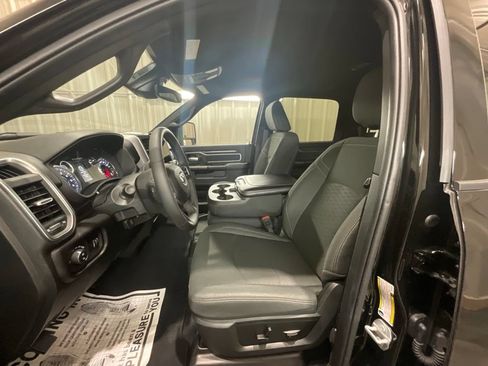 Used 2025 RAM 2500 Big Horn AWD/4WD image 8