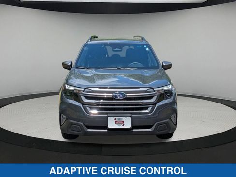 Certified 2025 Subaru Forester Premium AWD/4WD image 9