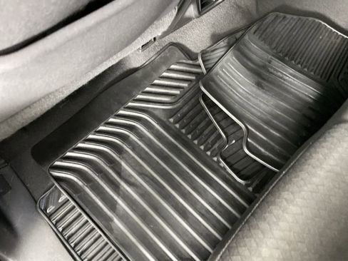 Used 2022 GMC Sierra 1500 Elevation image 34