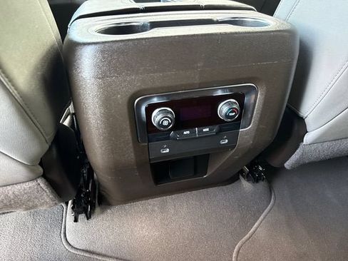 Used 2024 Chevrolet Tahoe LT AWD/4WD image 16