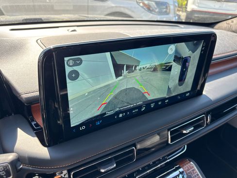 New 2025 Lincoln Aviator Black Label image 22